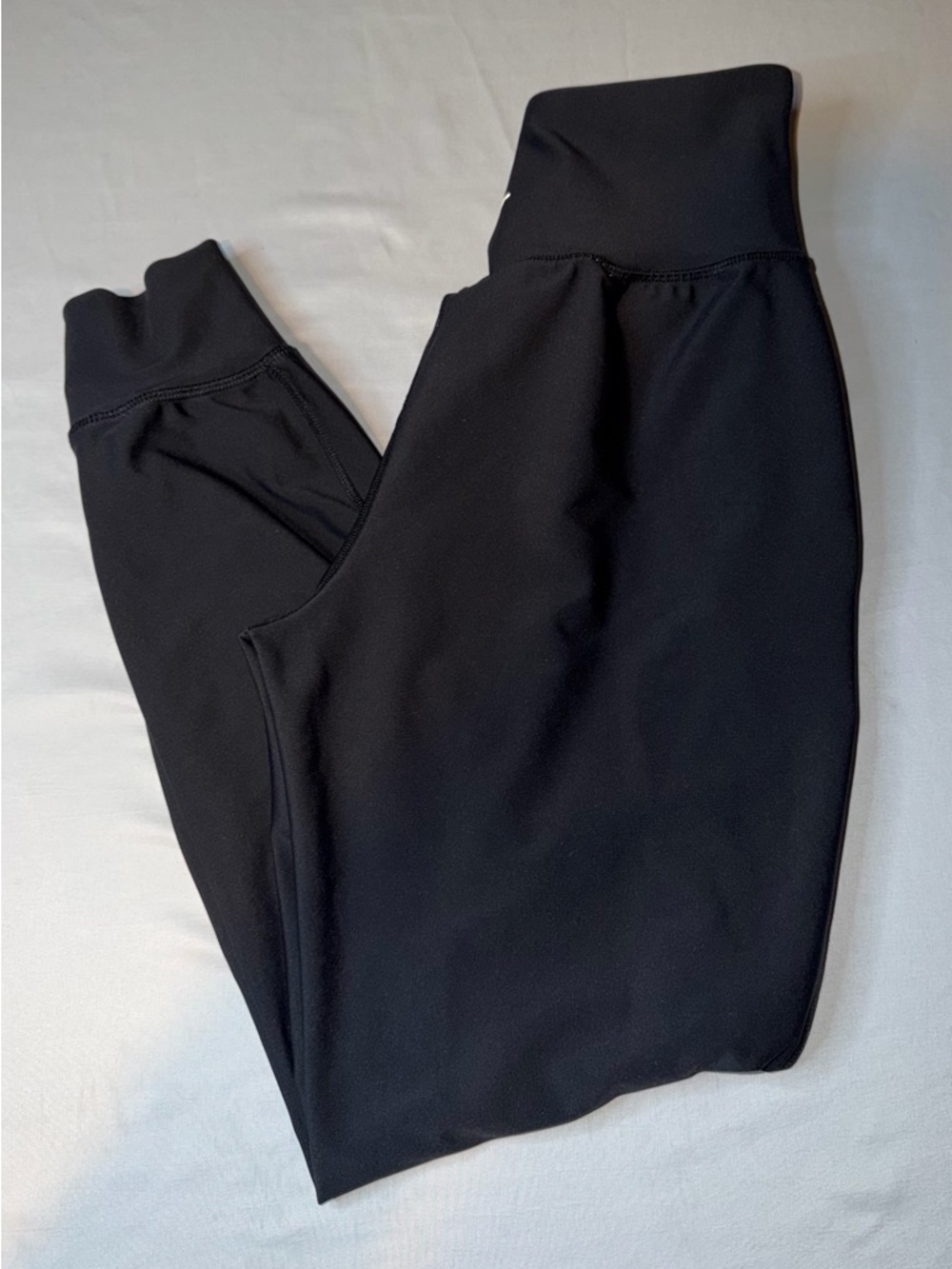 Old Navy Active Powersoft High Rise Joggers Black Go-Dry Workout Pants Medium